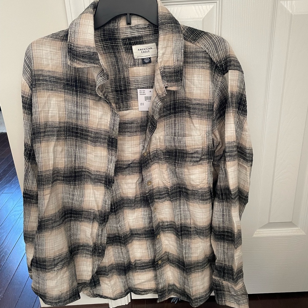 American eagle plaid button down shirt